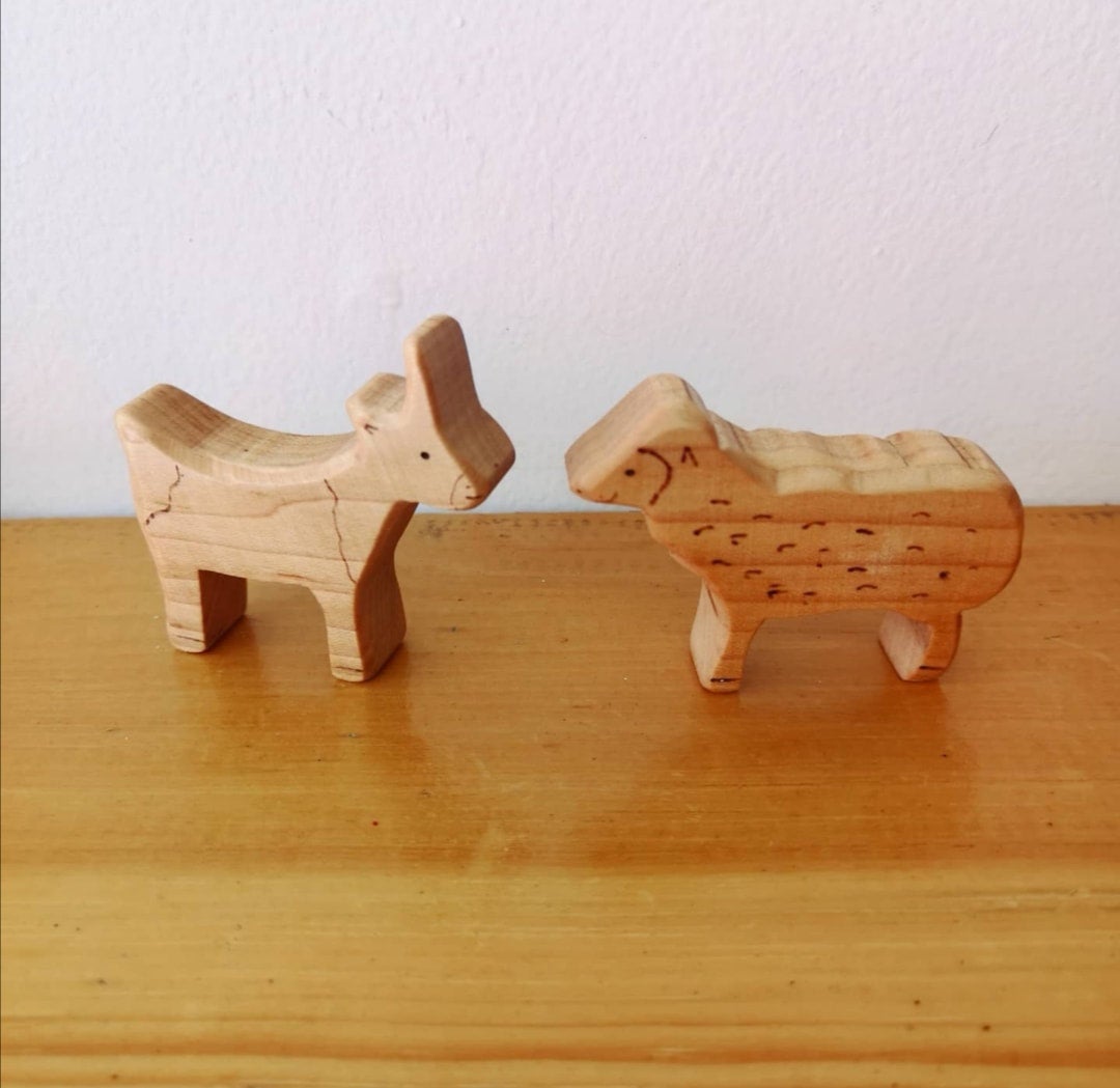 Toy barn with animals online